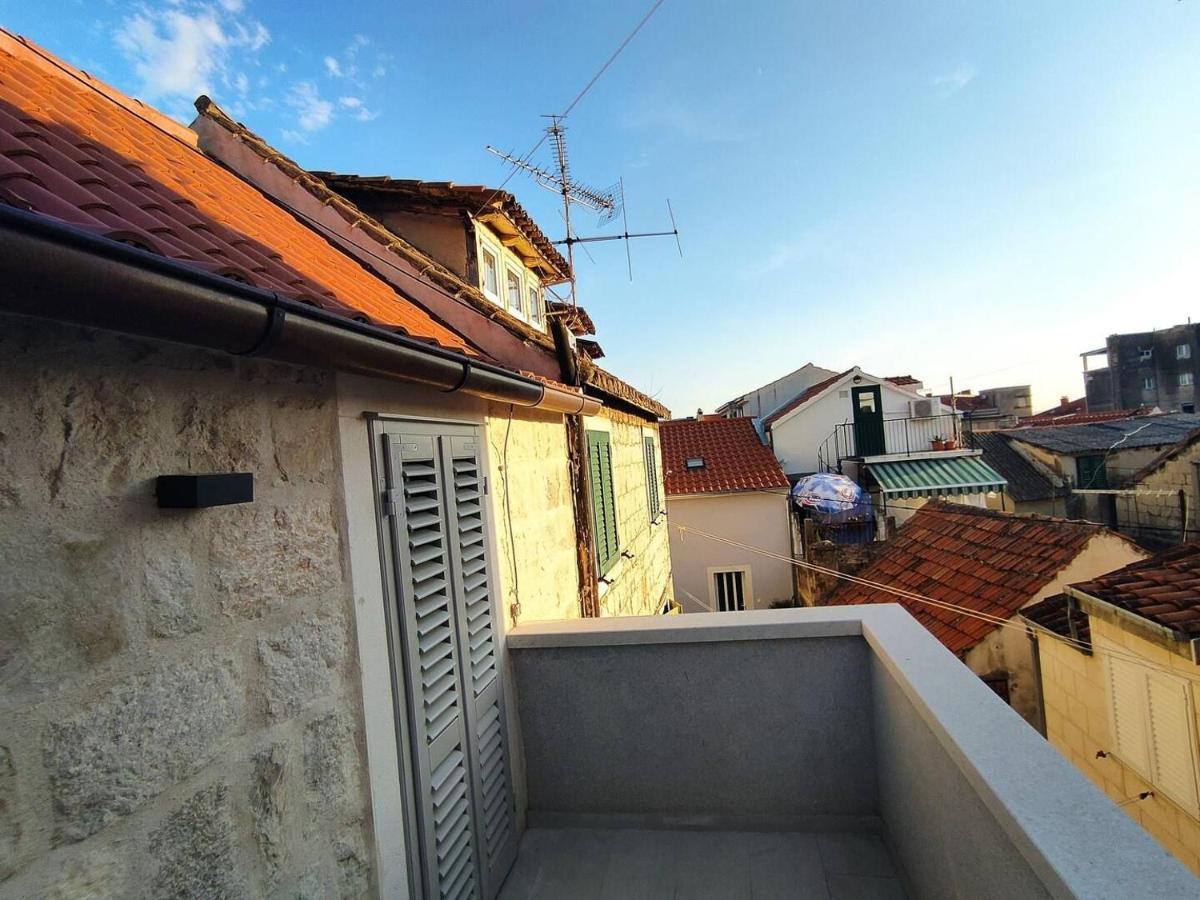 Ferienwohnung The Center Of Split, Renovated Stone House Exterior foto